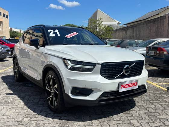 VOLVO XC40 1.5 T5 RECHARGE R-DESIGN GEARTRONIC